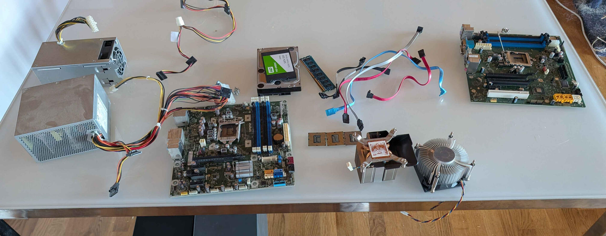 Ein paar aktuelle Einzel-/Ersatzteile